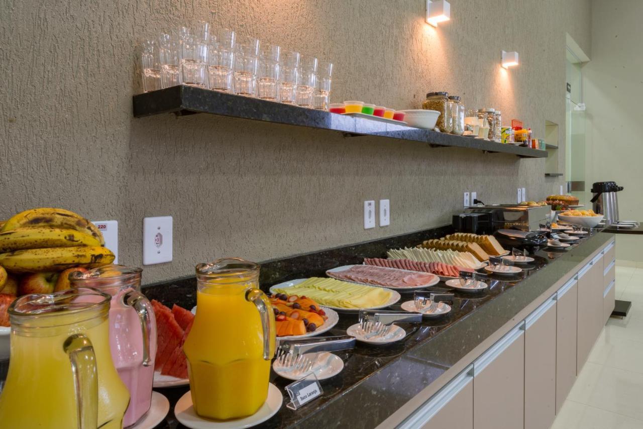 Gabira Hotel Buritama Екстериор снимка